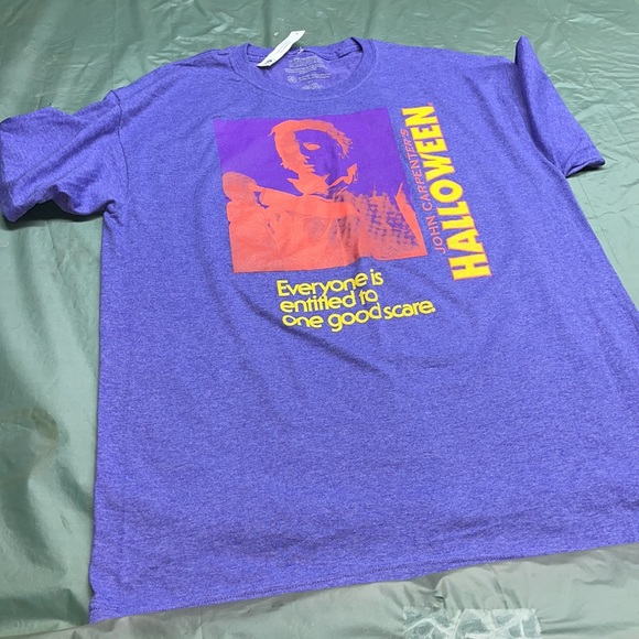 🆕John Carpenter’s Halloween Shirt - Picture 4 of 4